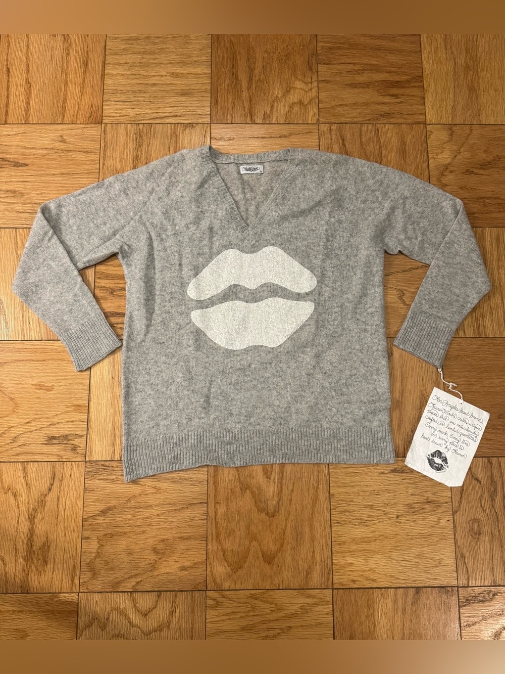 NWT Lauren Moshi Grey 100% Cashmere Graphic Sweater